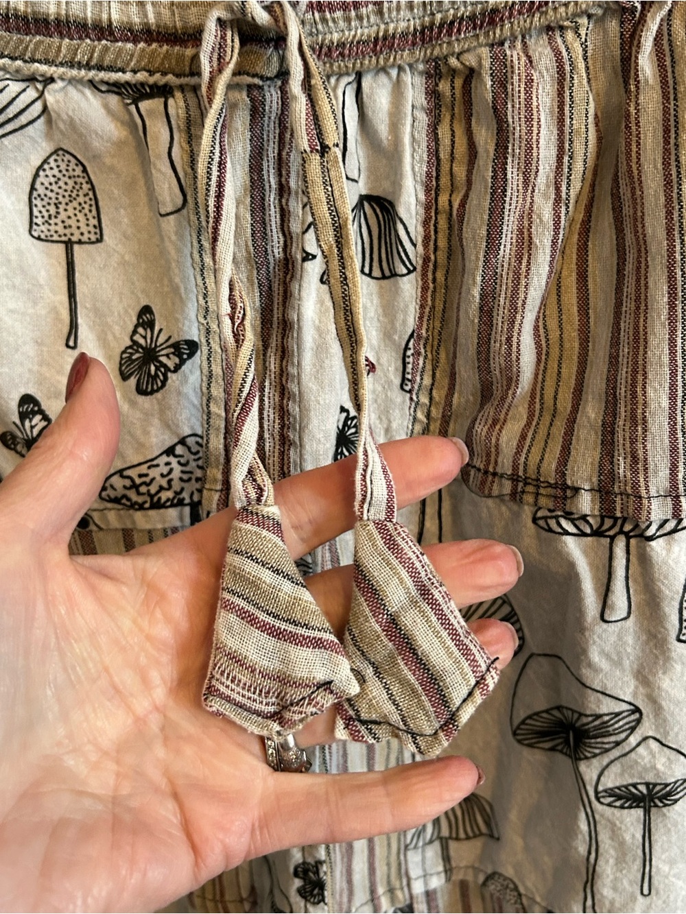 Rising International Wide leg Mushroom Pants(size Large) - Picture 5 of 7